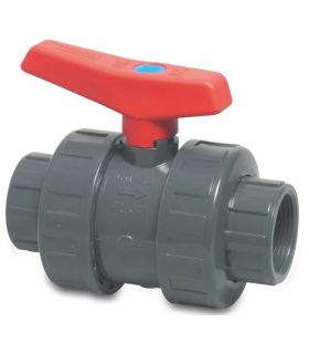 VÁLVULA DE ESFERA DE PVC ROSQUEADA