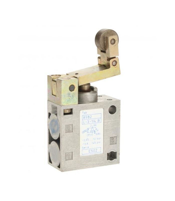 ROBINET À ROULEAU RÉTRACTABLE