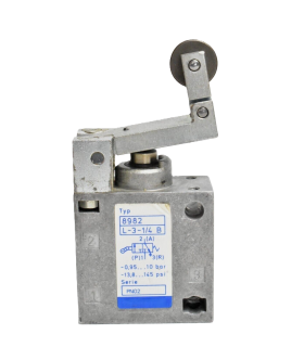 ROBINET À ROULEAU RÉTRACTABLE