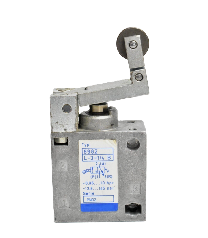 ROBINET À ROULEAU RÉTRACTABLE
