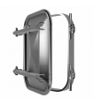 BOUCHE RECTANGULAIRE D'UN HOMME