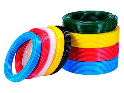 Comment choisir le bon matériau pour vos tubes à air comprimé ? Guide des matériaux