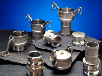Camlock-Verschraubungen aus Edelstahl und Aluminium. Eine schnelle und sichere Verbindung.